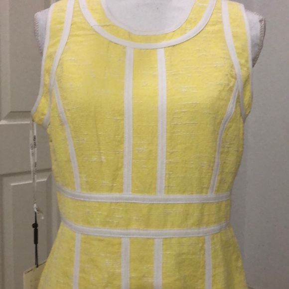 Calvin Klein Petite Sleeveless Textured - Picture 2 of 3